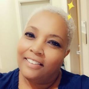 Meet your Posher, Jaye